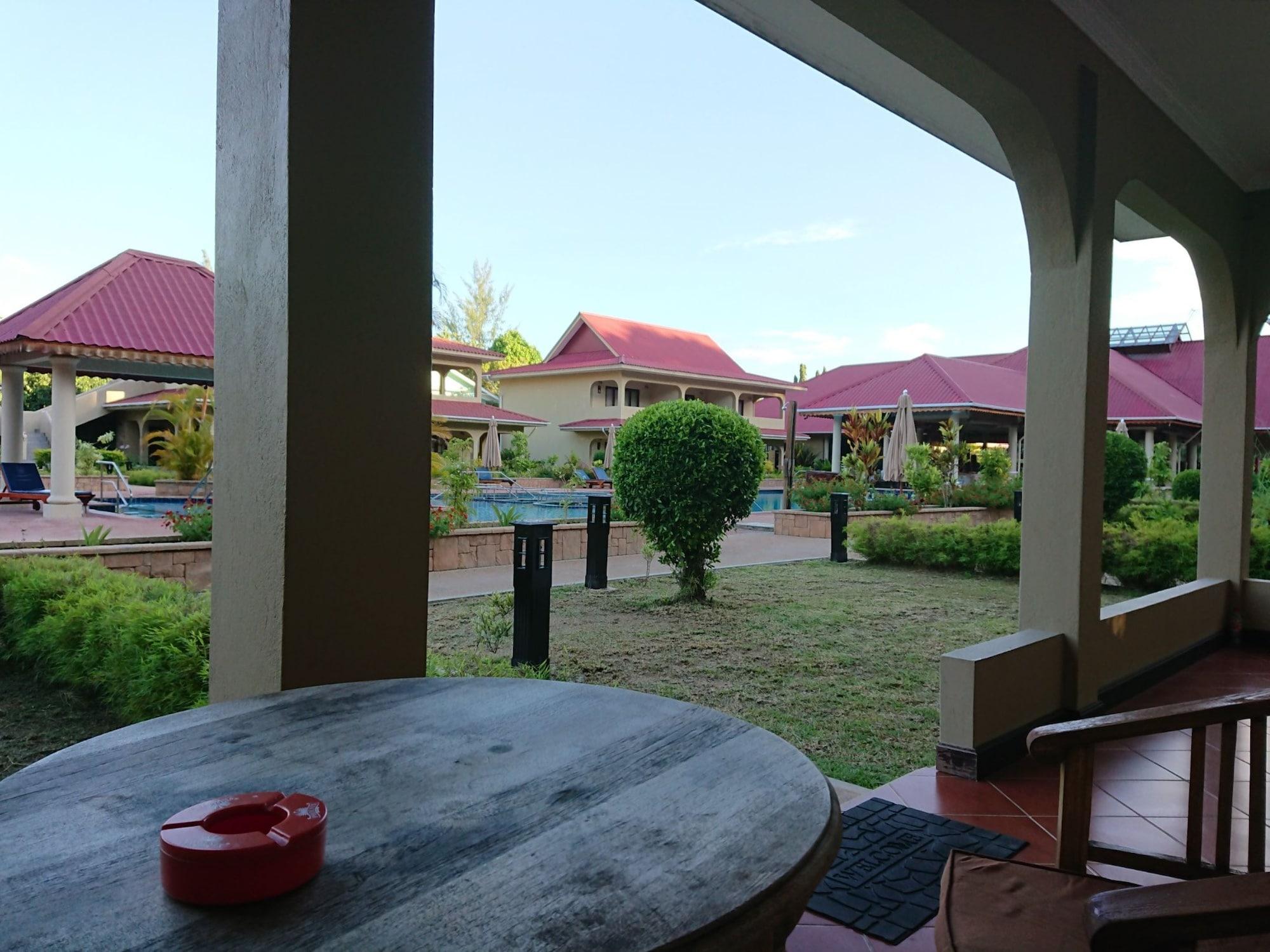 Oasis Hotel Restaurant & Spa Grand Anse  Exteriör bild