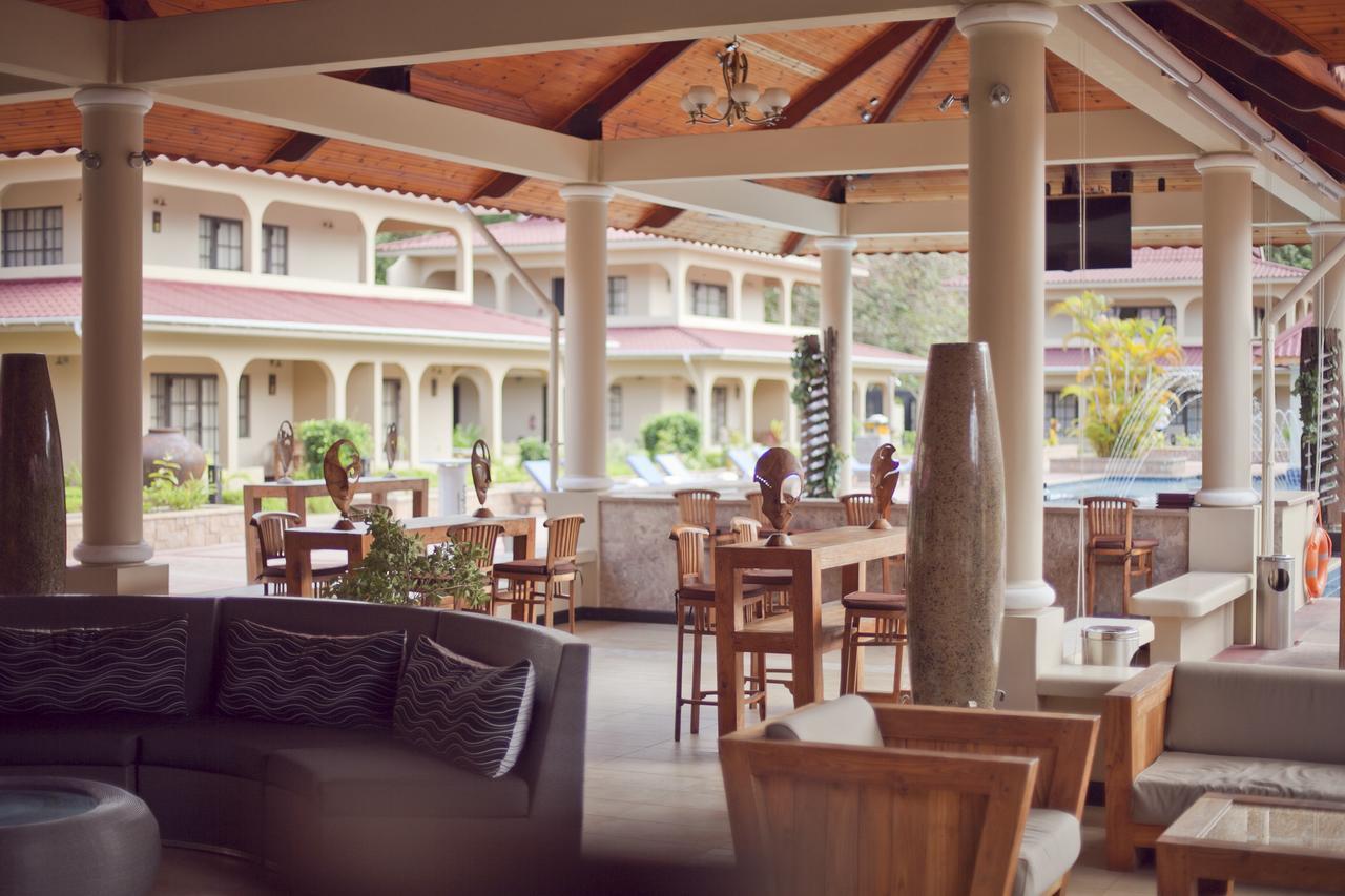 Oasis Hotel Restaurant & Spa Grand Anse  Exteriör bild